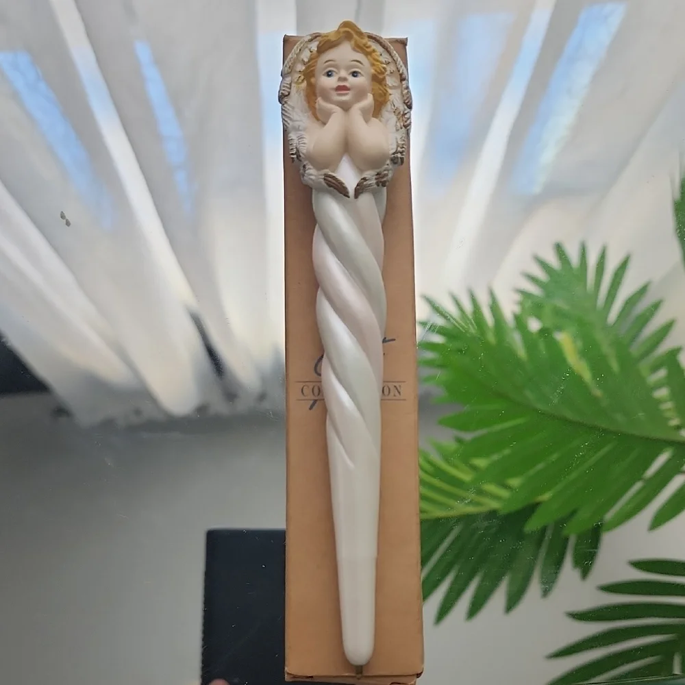 Elegant Angelic White Pen